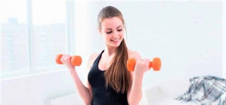 Vježbe sa bučicama za žene za mršavljenje kod kuće Vježbe za gubljenje sala na stomaku sa bučicama za žene